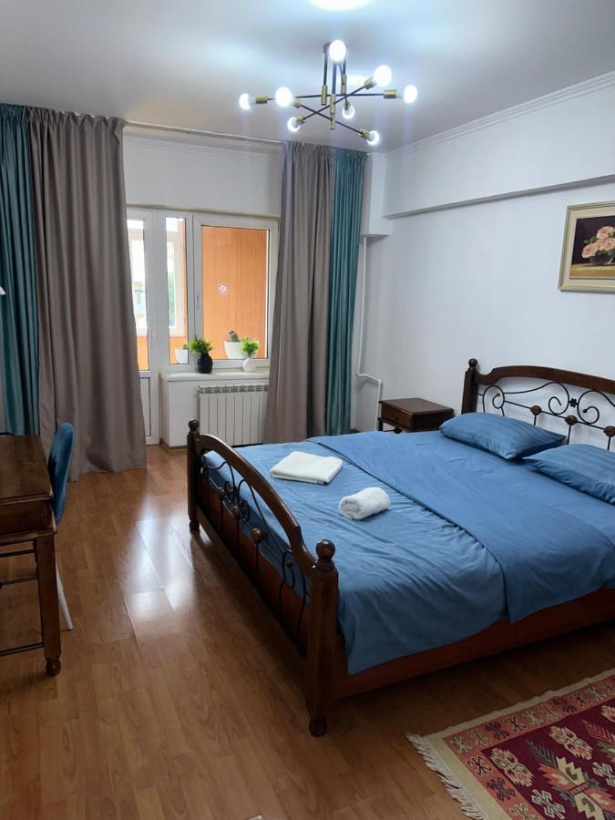Apart 13 Алматы Экстерьер фото